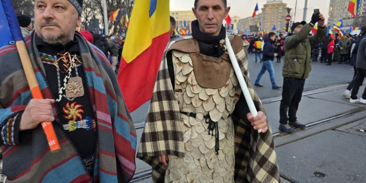 Ce nu s a vazut la TV de la protestul AUR Reportaj incognito printre manifestanti Poate George nu e in Polonia