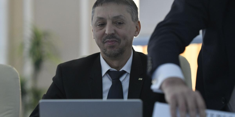 Daniel David despre educatie Predare diferita manuale prietenoase