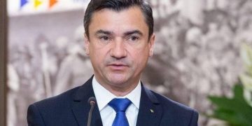 Fara politicieni pe scena si discursuri la Iasi