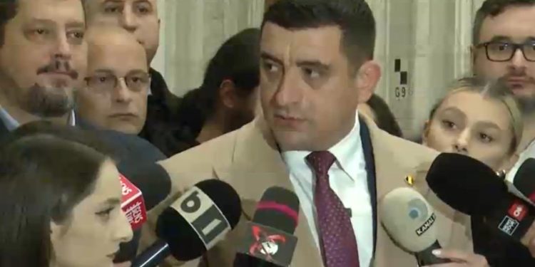 George Simion, declarații din confruntările la CCR: „Ne încredem că nu toate instituțiile statului vor fi acaparate” 1 George Simion declaratii din confruntarile la CCR Ne incredem ca nu toate institutiile statului vor fi acaparate