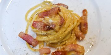 Pastele carbonara din restaurantele romanesti contin pana la 19 aditivi
