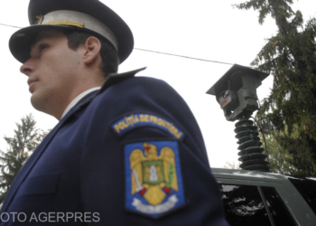 Politistii de frontiera continua controalele pe autostrada A1 sens Arad