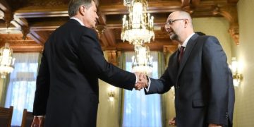 Bomba in politica lider al Coalitiei cere demisia lui Klaus Iohannis