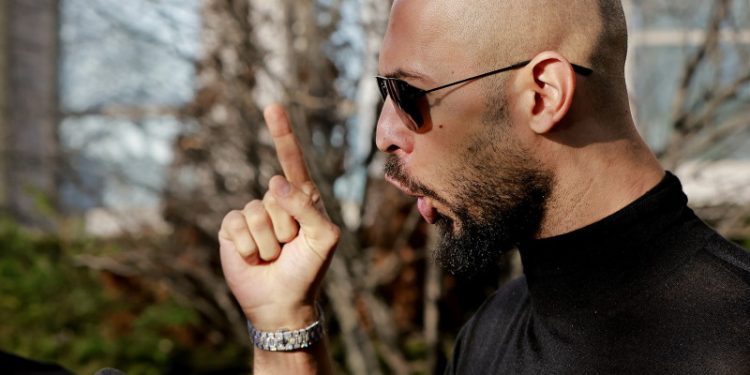 Patru victime cer SUA sa nu intervina in procesul lui Andrew Tate din Romania