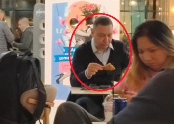 Poza fantoma cu omul lui Trump complot cu jurnalist apropiat lui Victor Ponta