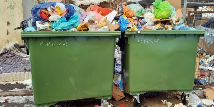 Scandalul deseurilor din Ploiesti CJ acuza criza artificiala