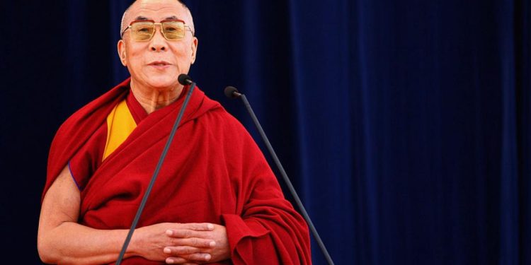 Dalai Lama Succesorul sau va fi nascut in afara Chinei