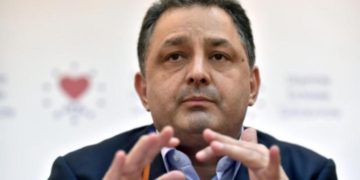 Marian Vanghelie atac la Gigi Becali Cine face o biserica de 3 milioane fura 300 de milioane