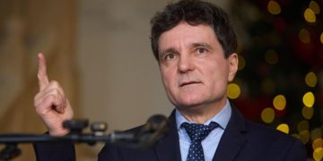 Nicusor Dan viral pe TikTok milioane de vizualizari Conexiuni cu Matei Paun om controversat