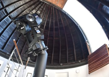 Prima eclipsa partiala de Soare din acest an va fi vizibila sambata in emisfera nordica