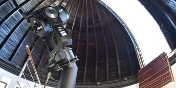 Prima eclipsa partiala de Soare din acest an va fi vizibila sambata in emisfera nordica