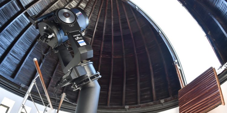 Prima eclipsa partiala de soare din acest an