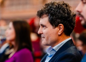 Scandal urias Nicusor Dan ascunde costurile campaniei