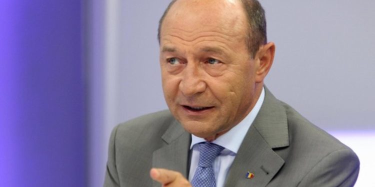 Traian Basescu despre reluarea dialogului Ucraina SUA Trebuie reluat