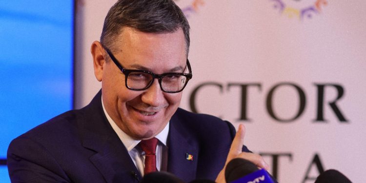 Victor Ponta sia anuntat candidatura la functia de presedinte