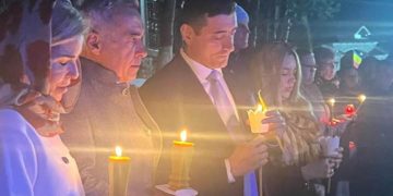 Anca Alexandrescu a publicat poza cu George Simion si Calin Georgescu la slujba de Inviere