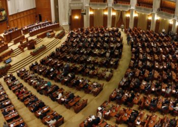 Camera Deputatilor a respins motiunea contra lui Predoiu