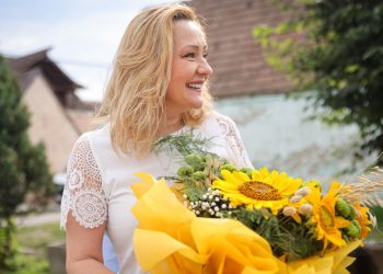 EXCLUSIV BEC interzice clipurile USR Reactia lui Lasconi Am fost cu ei la starea civila si la biserica au schimbat candidatul