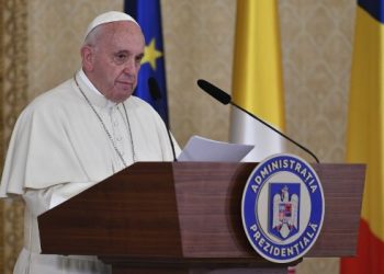 Executivul propune doliu pe 26 aprilie pentru Papa Francisc