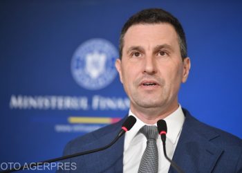 La Palatul Parlamentului continua editia 8 a Summitului Digital