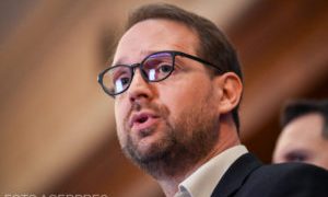 Dominic Fritz va conduce interimar USR