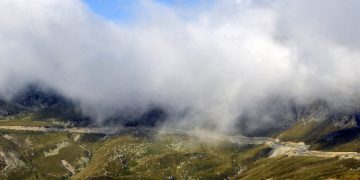 Drumarii avertizeaza soferii sa nu intre pe Transalpina