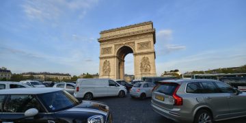 Palatul Mogosoaia si Arc de Triumf deschid pentru Noaptea Muzeelor