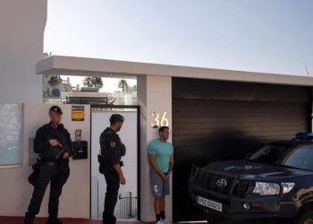 Soare nisip si infractori Spania atrage fugarii