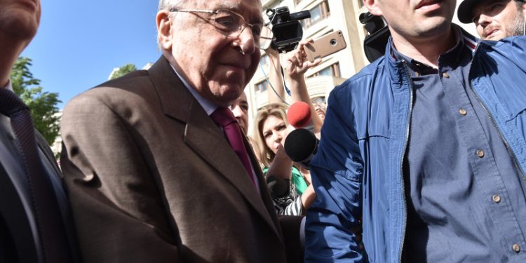 Starea de sanatate a lui Ion Iliescu este stabila