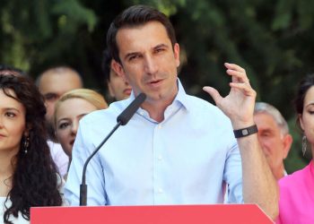 Tirana cu primarul arestat partidul lui Rama organizeaza alegeri anticipate