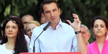 Tirana cu primarul arestat partidul lui Rama organizeaza alegeri anticipate