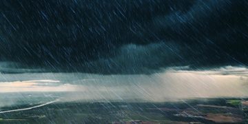 Avertizare ANM Cod rosu pentru ploi abundente