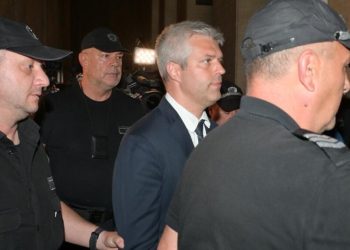 Institutii statului bulgar batele puterii