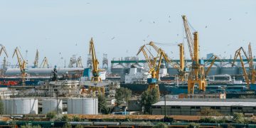 Porturile au oferit bonusuri de 4 milioane euro in austeritate