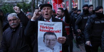 Procesul lui Imamoglu ar putea fi transmis live la TV