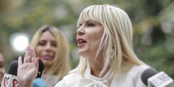 Udrea la iesirea din penitenciar Ii multumesc lui Dumnezeu