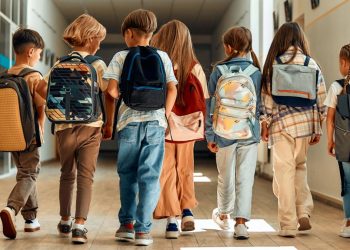Comasarea scolilor si gradinitelor in 2025 2026