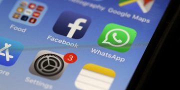 Cont fals pe Facebook abuzeaza de identitatea lui Petrescu