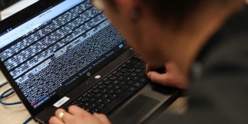 Frauda cu investitii rapide folosind imaginea lui Nicusor Dan