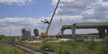 Ministra de Externe explica autostrazile SAFE Podul trebuie sa reziste