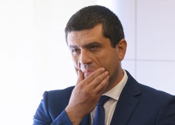 Ministrul Economiei anunta pagube de 400000 euro