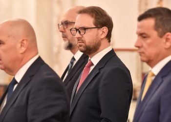 scandal urias din cauza legii pensiilor private