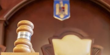 CCR amana decizia privind pensiile magistratilor pentru 8 octombrie