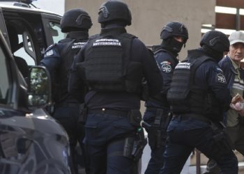 Fostul director SIS Moldova audiat de mascatzi