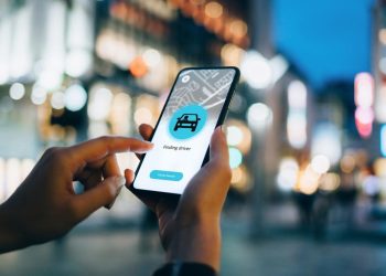 Livratorii Uber Bolt Glovo si Wolt vor avea sindicat