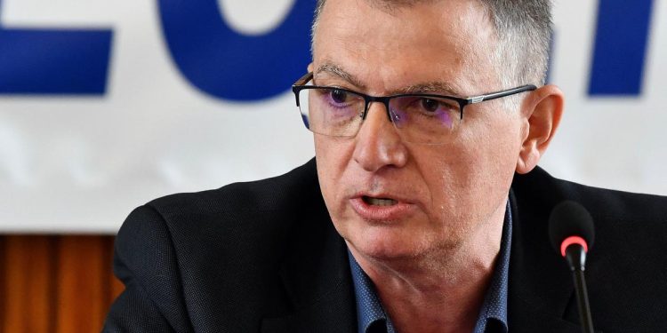 Marius Nistor spune ca nu stia de invitatia la Cotroceni