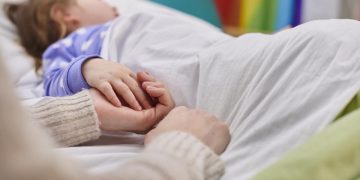 Marturia unei mame si a dus fata la spital moarta