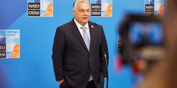 Pariul european de 140 miliarde euro si izolarea lui Orban