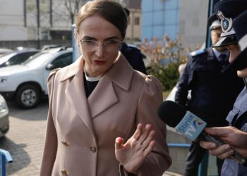 inalta curte contesta la CCR legea pensiilor magistratilor