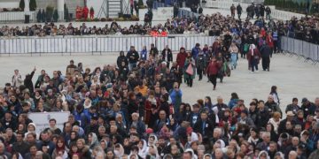 Ce nu s a vazut la televizor la sfintirea catedralei nationale